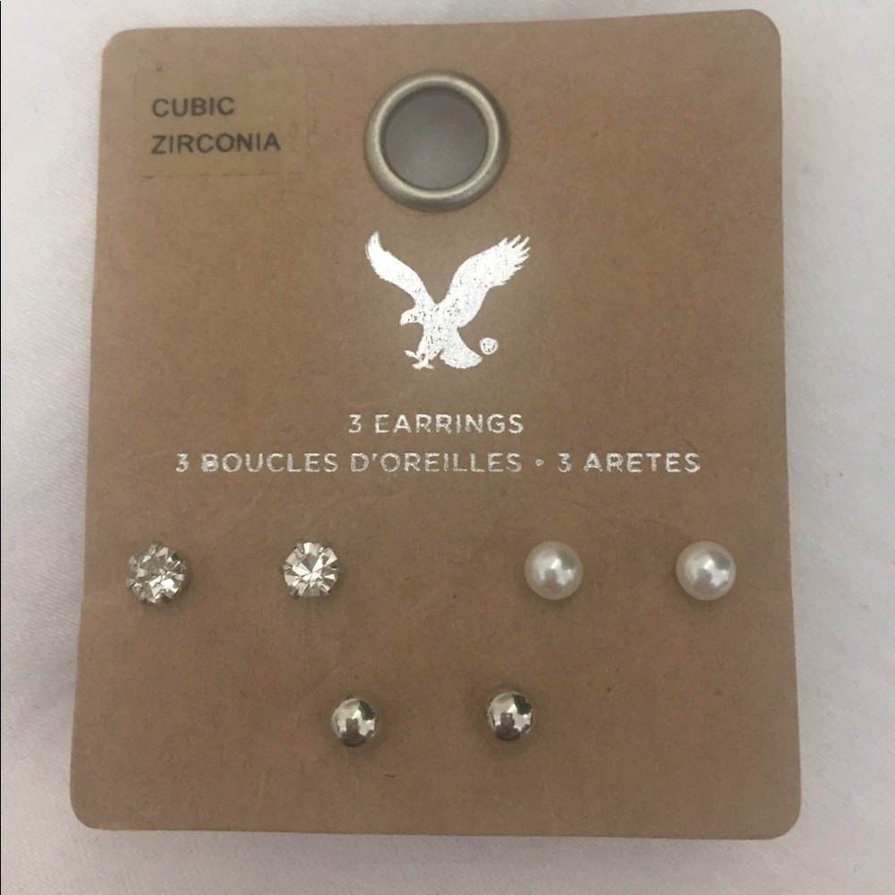 American Eagle Outfitters earring set